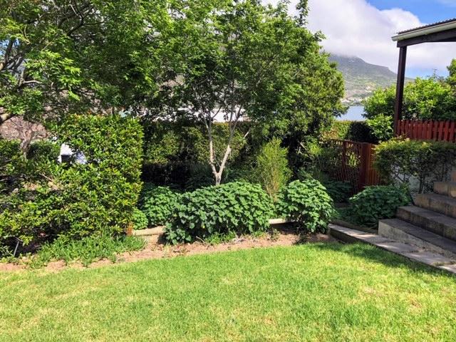 To Let 4 Bedroom Property for Rent in Hout Bay Western Cape